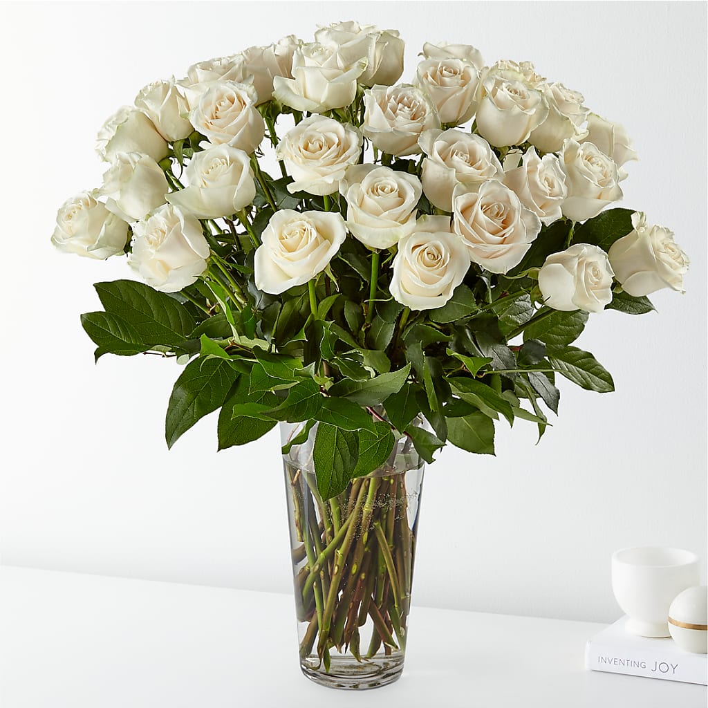 Long Stem White Rose Bouquet – BLAKELEE'S BOUQUETS, Birmingham AL