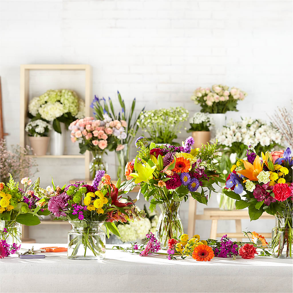 Bold & Bright – A Florist Original – BLAKELEE'S BOUQUETS, Birmingham AL